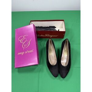 Salvatore Ferragamo Rio Black Suede Calf Low Heel Pumps Womens 8.5 B